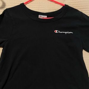 Champions Cropped Tee